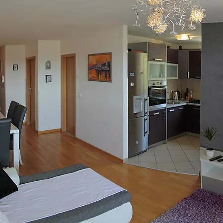 Apartment Petra *